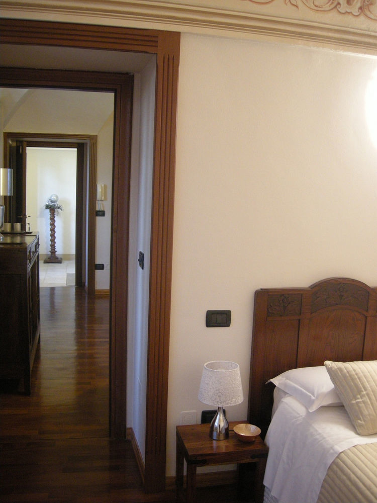 Villa Scati Bed And Breakfast Melazzo Exteriör bild