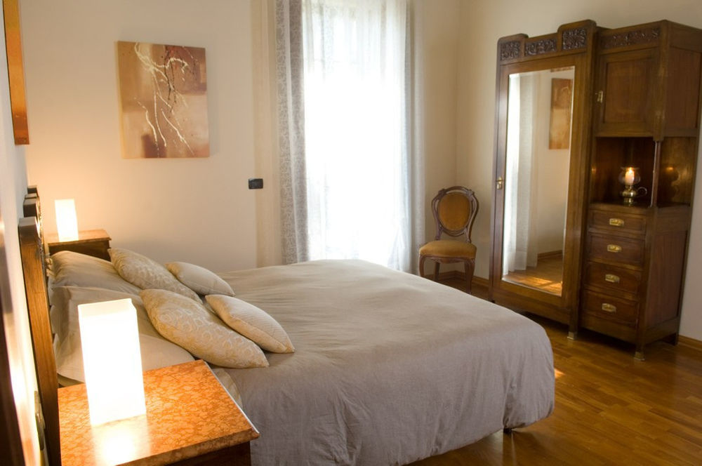 Villa Scati Bed And Breakfast Melazzo Exteriör bild