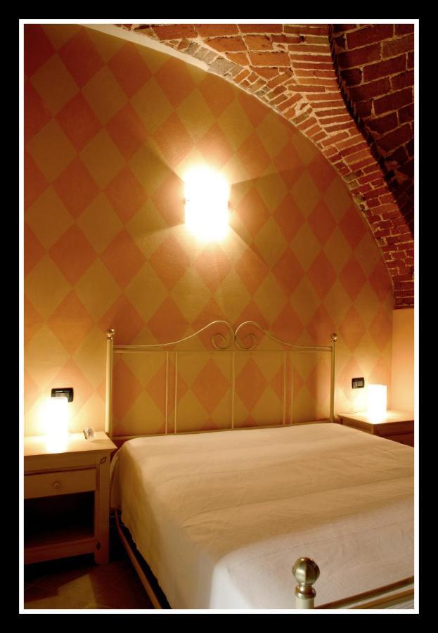 Villa Scati Bed And Breakfast Melazzo Rum bild