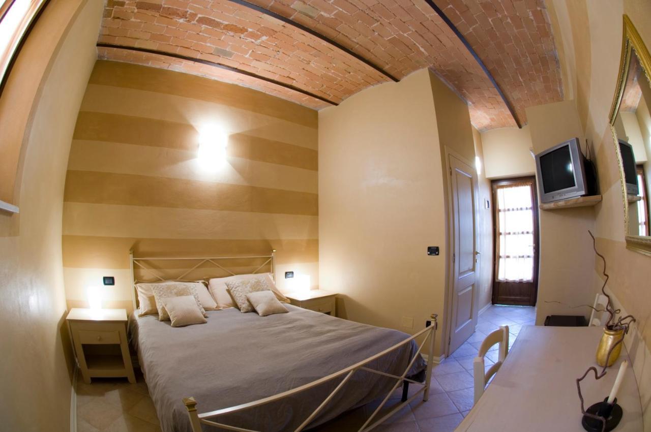 Villa Scati Bed And Breakfast Melazzo Rum bild